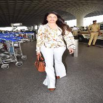 Bhagyashree Spotted At Airport Departure-Photos